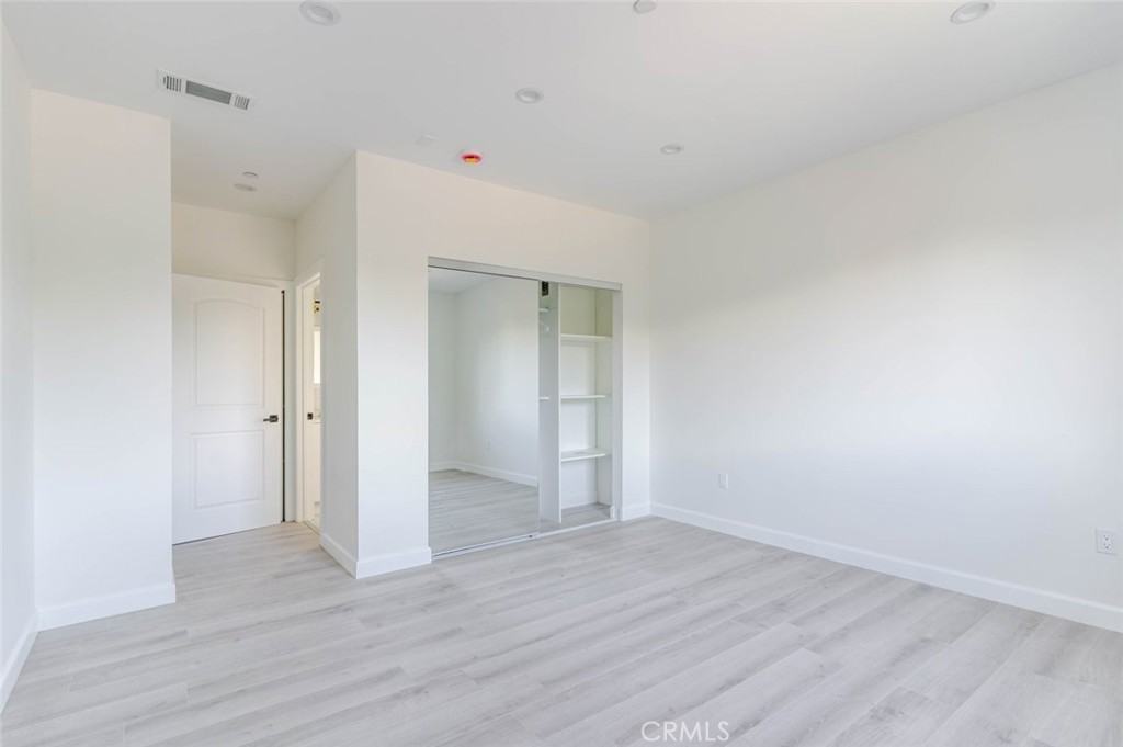 17428 Roscoe Blvd #17428 - Photo 6 of 24