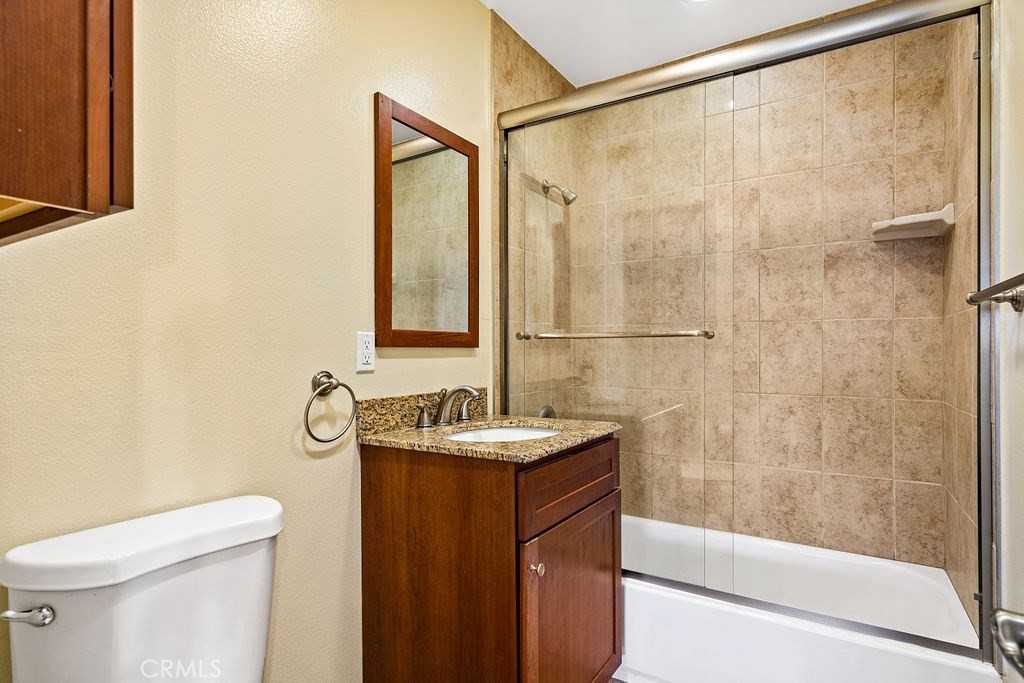 113 N 1st St #113D - Photo 3 of 11