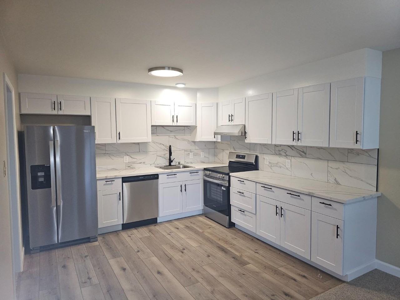 160 Clarendon Road #160A - Photo 3 of 15