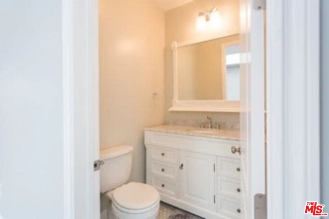 7311 Gaviota Avenue #7311 - Photo 3 of 27