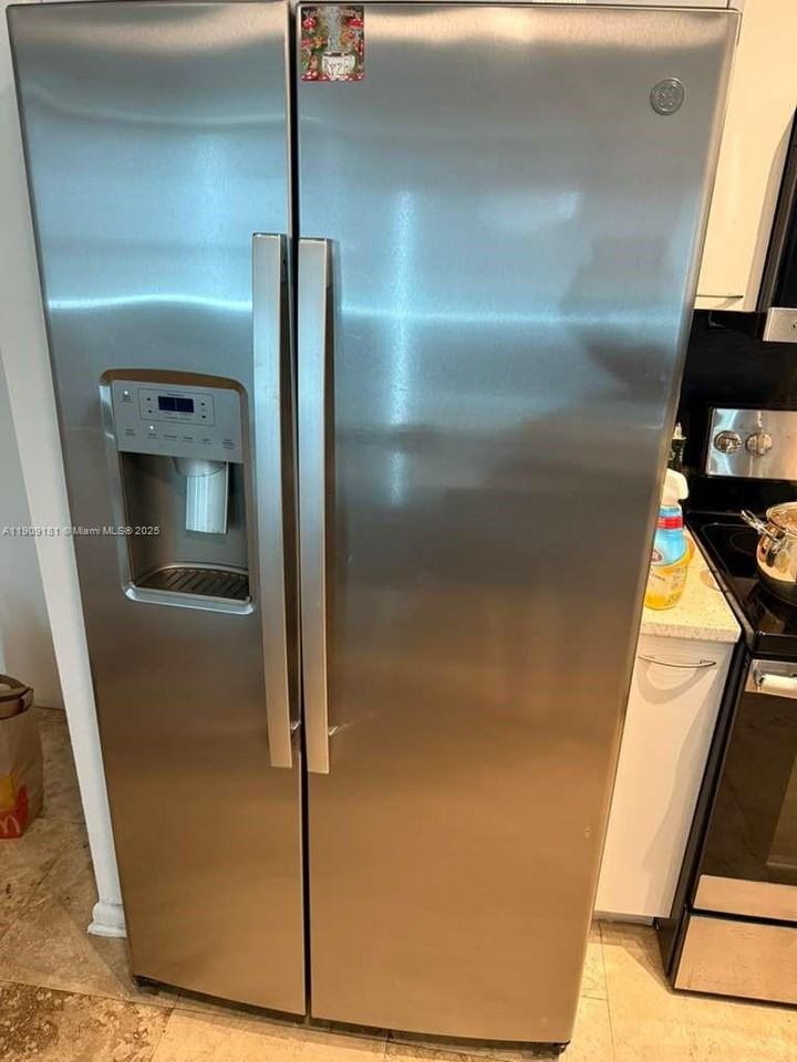 133 Ne 2nd Ave #133-617 - Photo 2 of 50