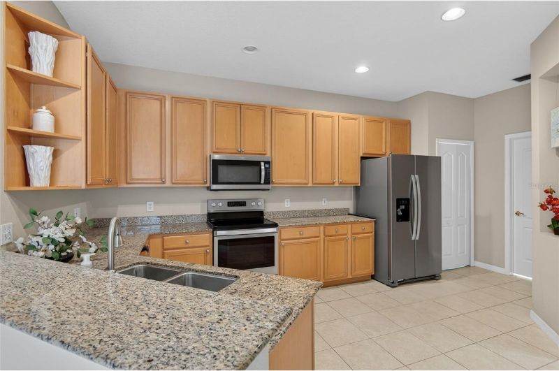 5717 Heronpark Place - Photo 7 of 19