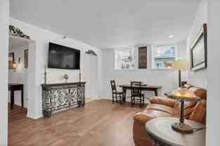 121 West Hall Street #C - Photo 1 of 1