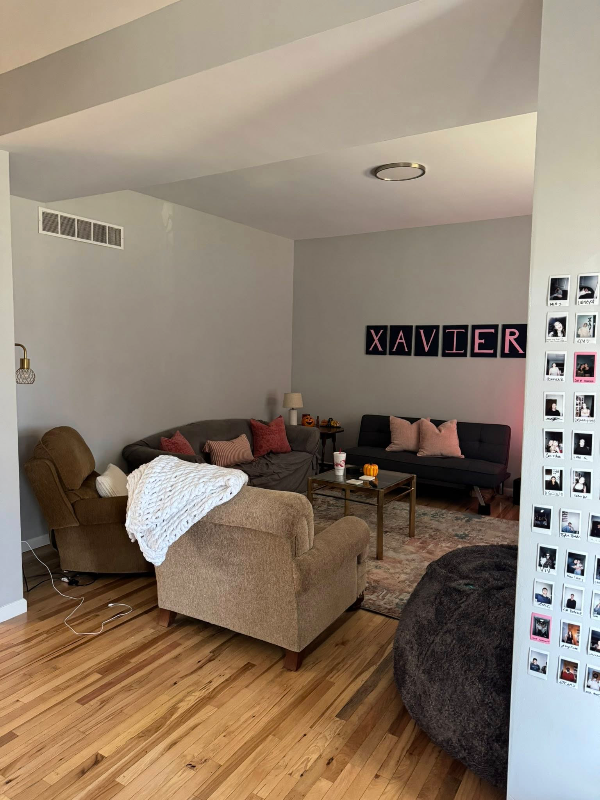 3805 Regent Avenue - Photo 4 of 9