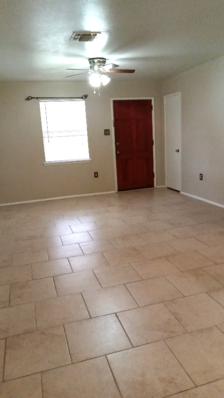 3807 Mount Street - Photo 3 of 13