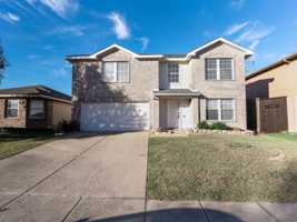 featured image of 1606 Willow Way