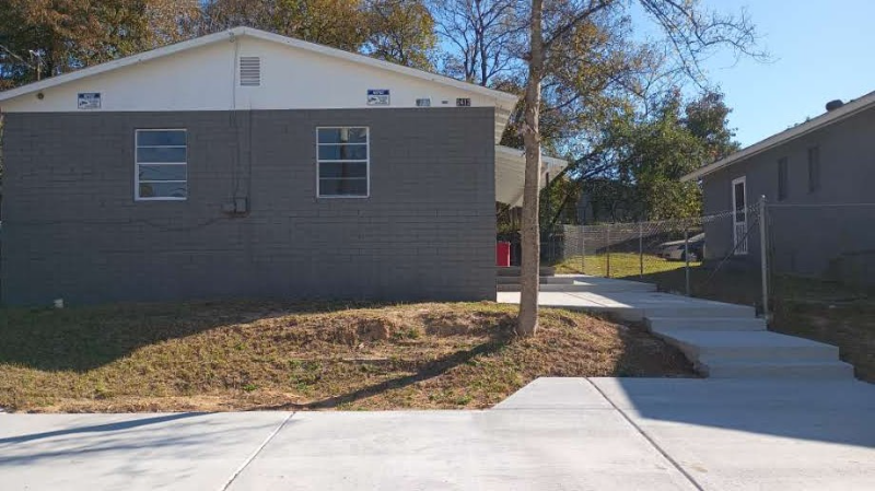 2412 Mason Street #A - Photo 2 of 19