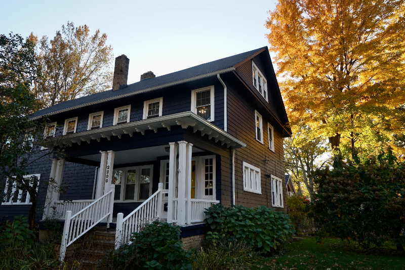 2200 Cottage Grove Drive