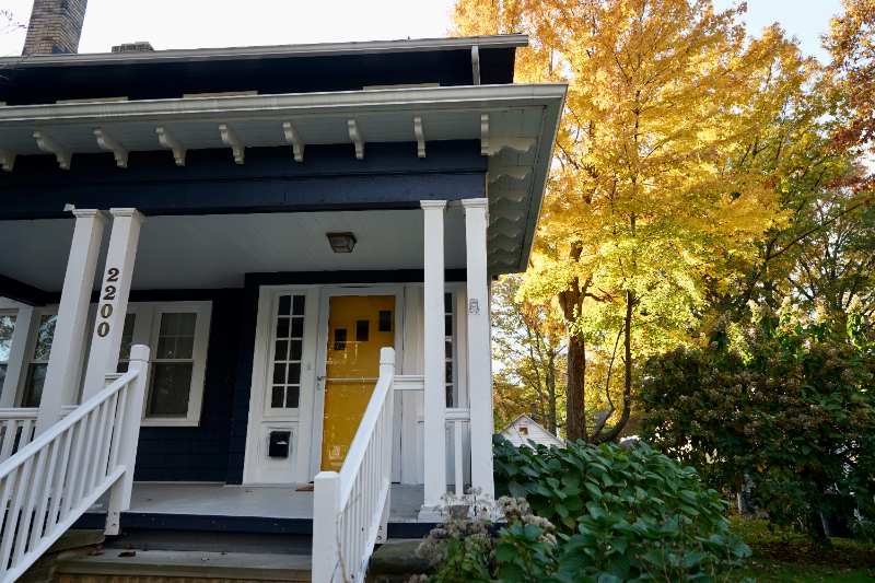 2200 Cottage Grove Drive - Photo 2 of 16