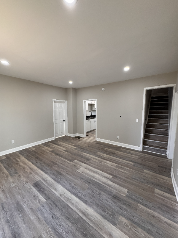 541 W Auburn Ave - Photo 3 of 18