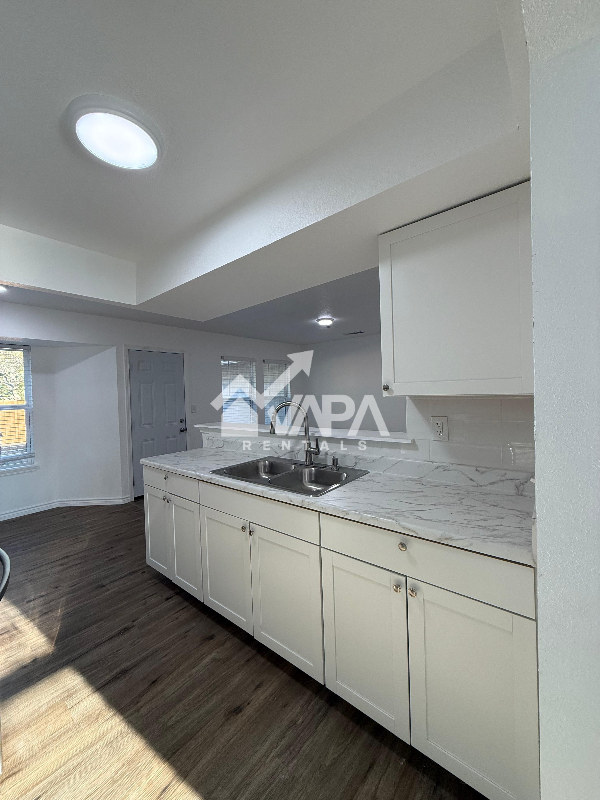 8350 Hastings - Photo 5 of 19