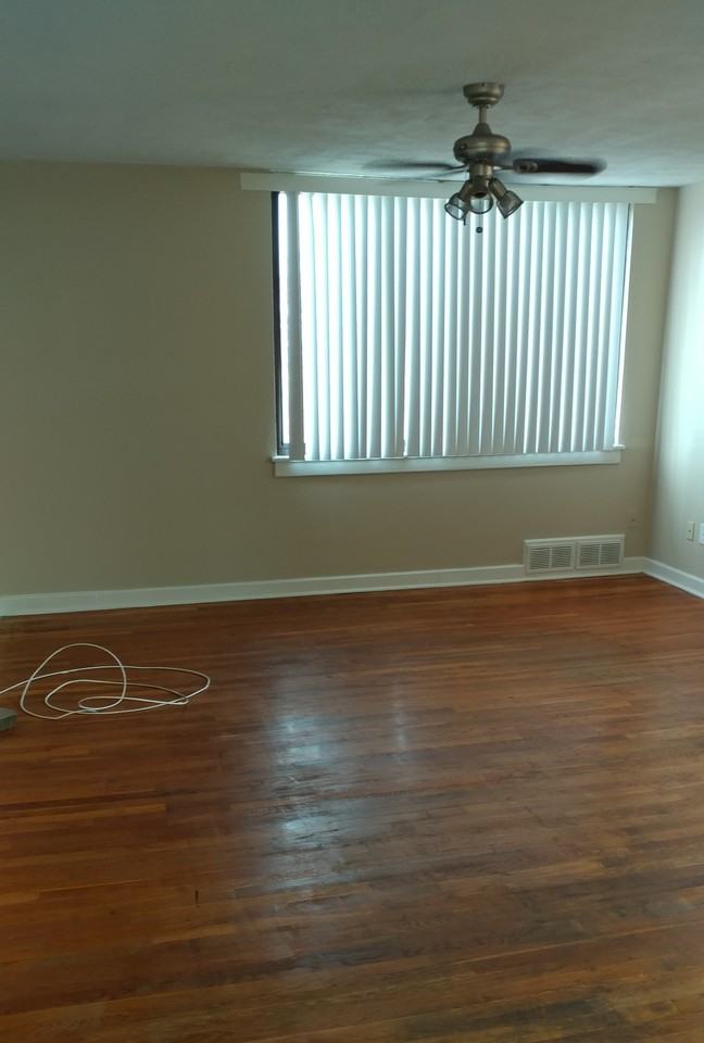 1243 Alabama Ave Se #B - Photo 5 of 16