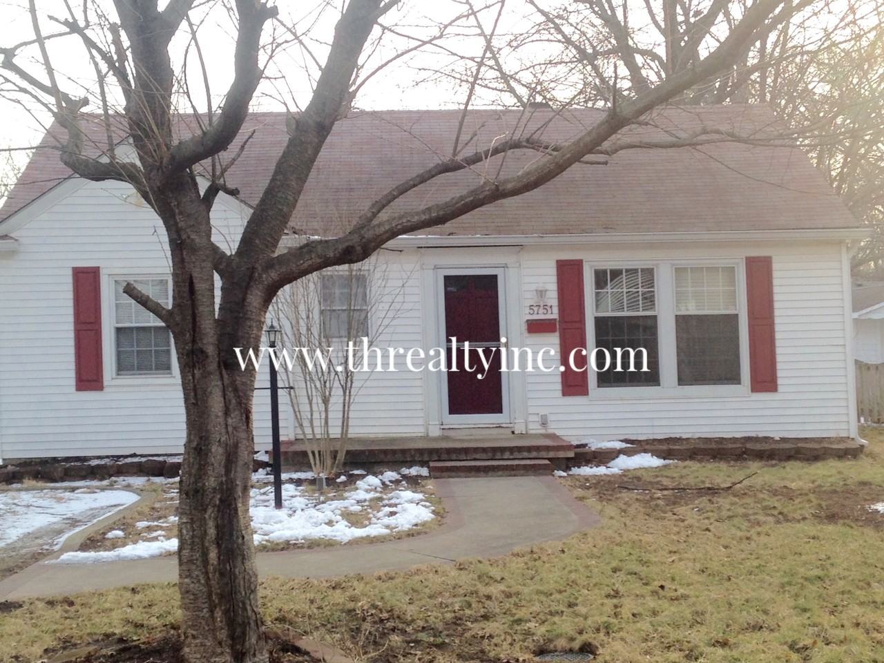 5751 Rosslyn Ave - Photo 2 of 24