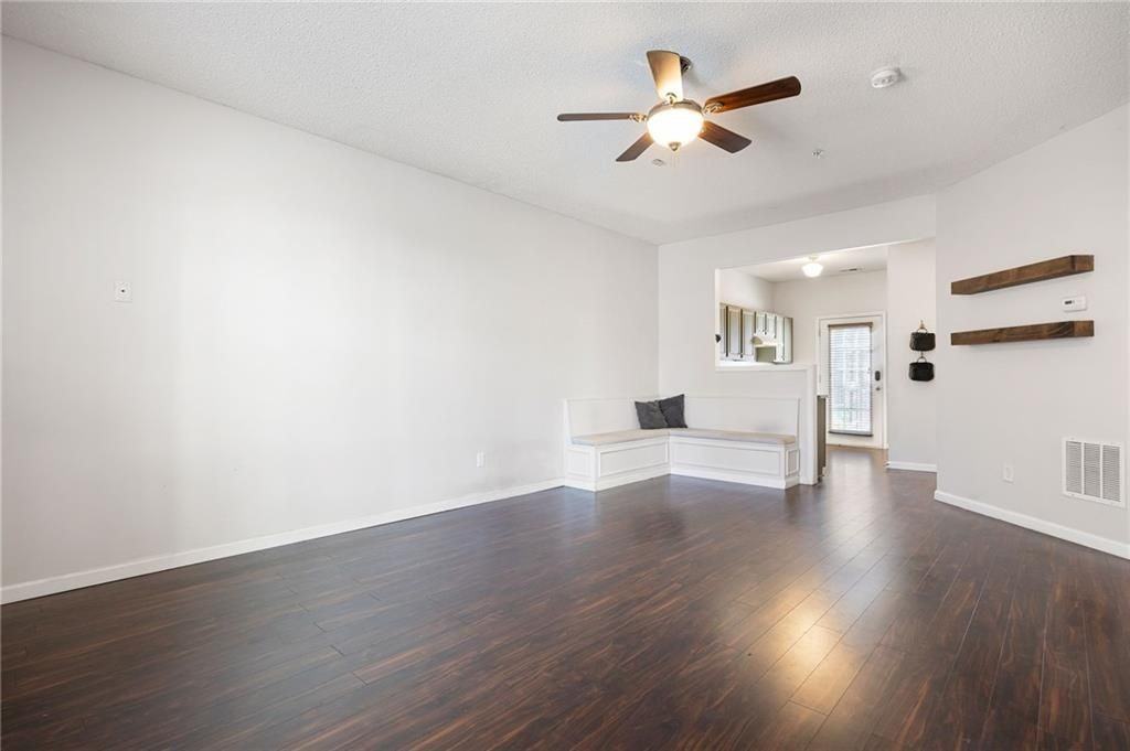 134 Riverstone Commons Circle - Photo 5 of 28