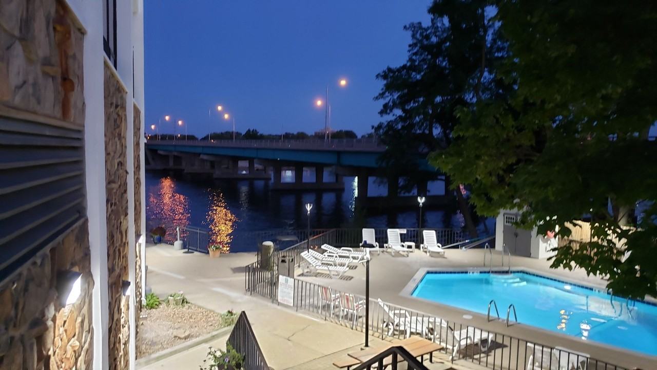 Rock River Tower Apartments - Photo 5 of 50