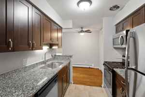 featured image of 6001 North Kenmore Avenue