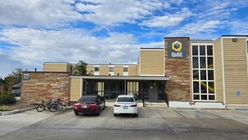 featured image of 2400 Northwestern Avenue