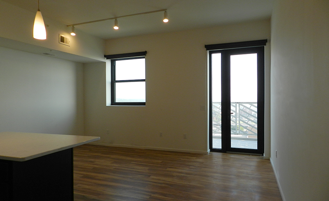 The Slate - Photo 4 of 50