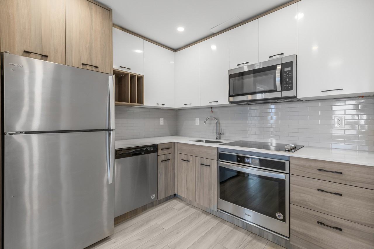 20 George Street #2905 - Photo 2 of 16