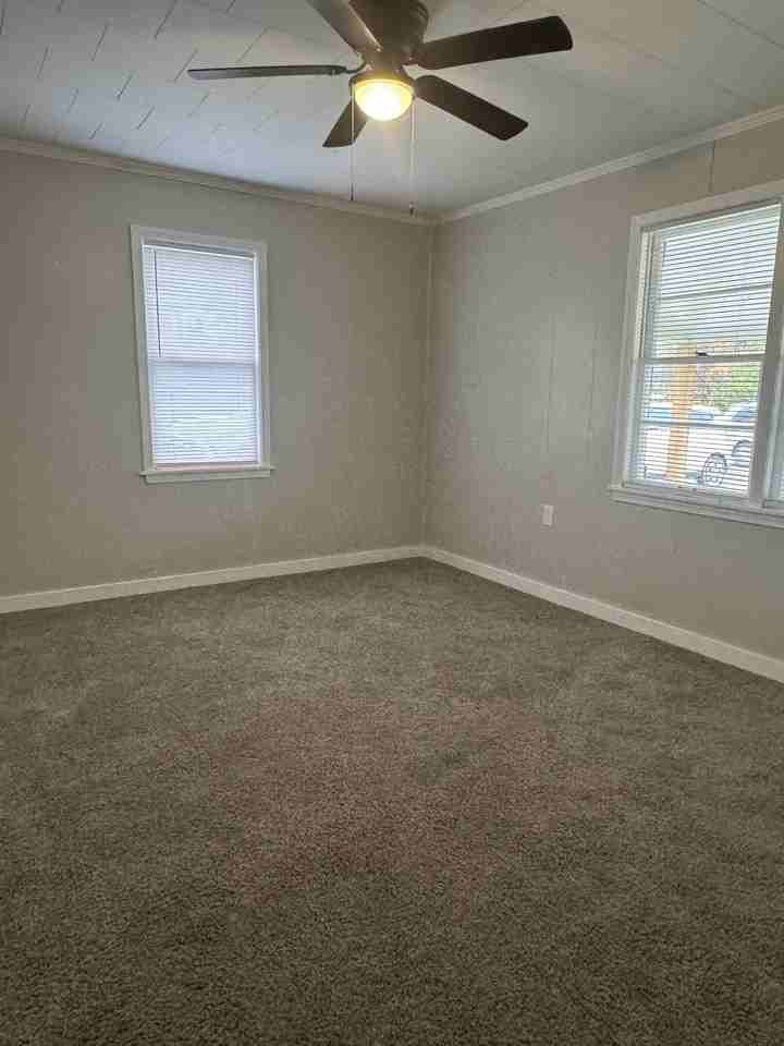 610 Ripley Avenue #NA - Photo 6 of 11