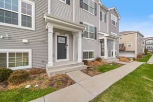 featured image of 2463 Bella Dr #2463
