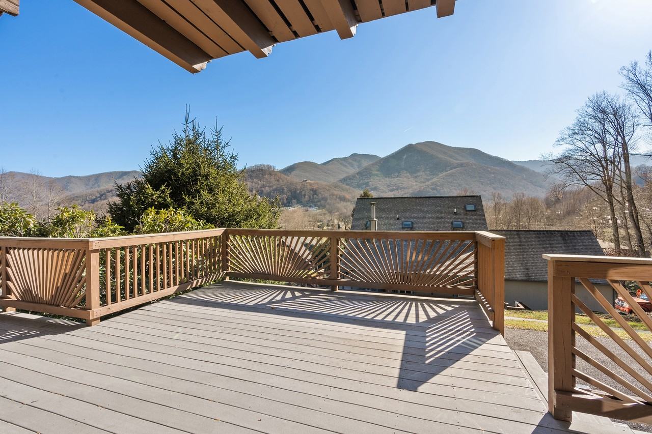 168 Valley Creek Drive #NA - Photo 3 of 32