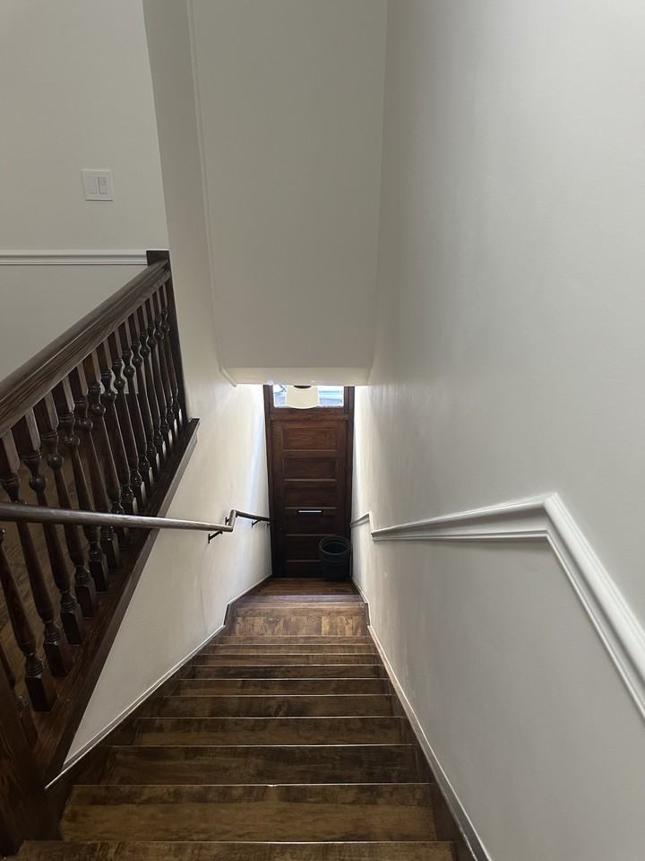 412 Pleasant St #418-1-2 - Photo 4 of 40