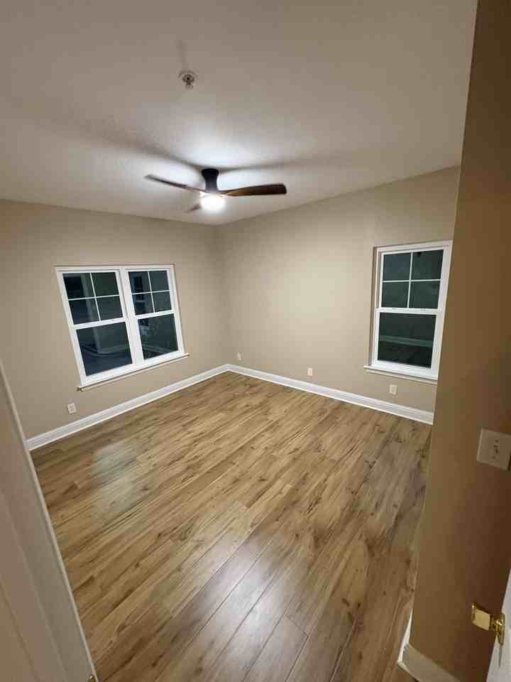 3323 Town Creek Cir #NA - Photo 5 of 10