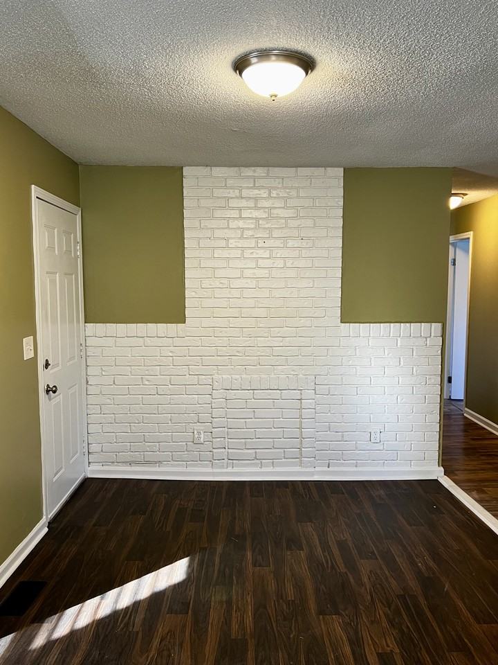 712 Richmond Ave #NA - Photo 4 of 27