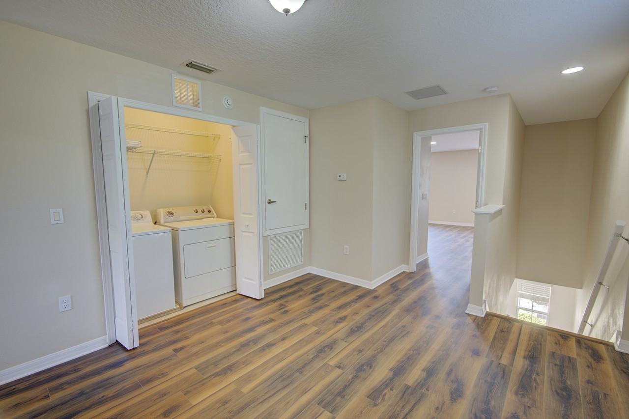 2901 Ashford Park Pl #2901 - Photo 4 of 9