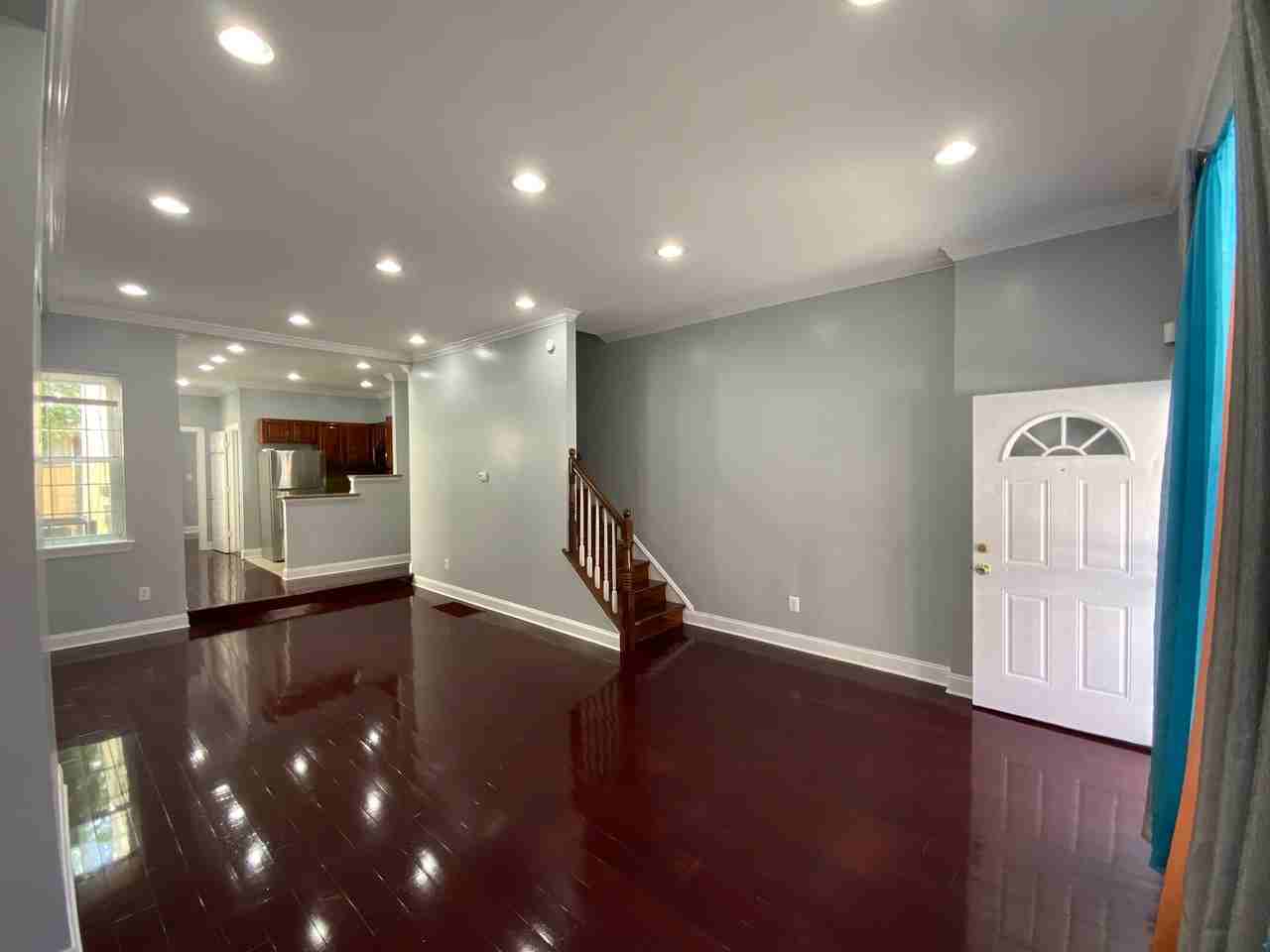 2207 N 18th St #NA - Photo 3 of 50