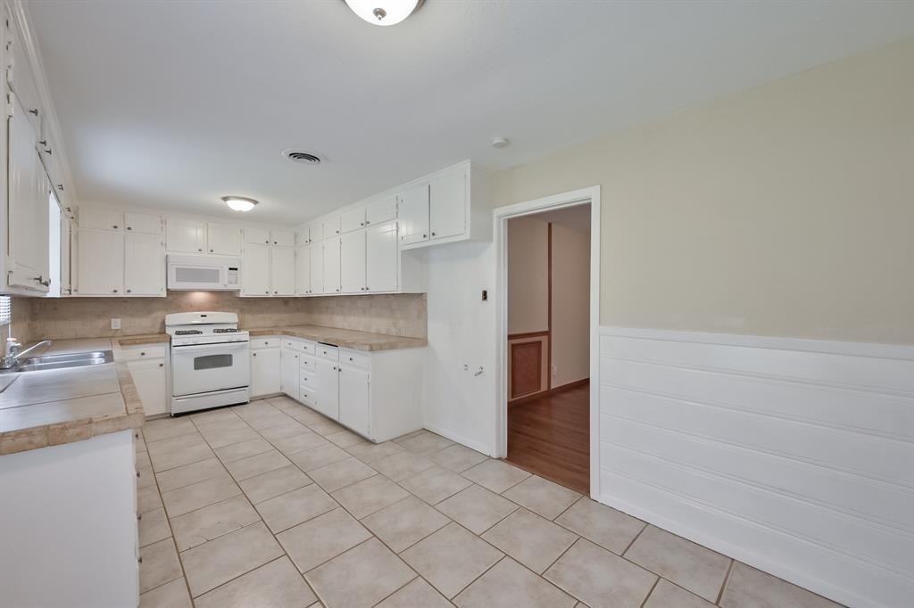 6957 Park Place Dr #NA - Photo 5 of 8