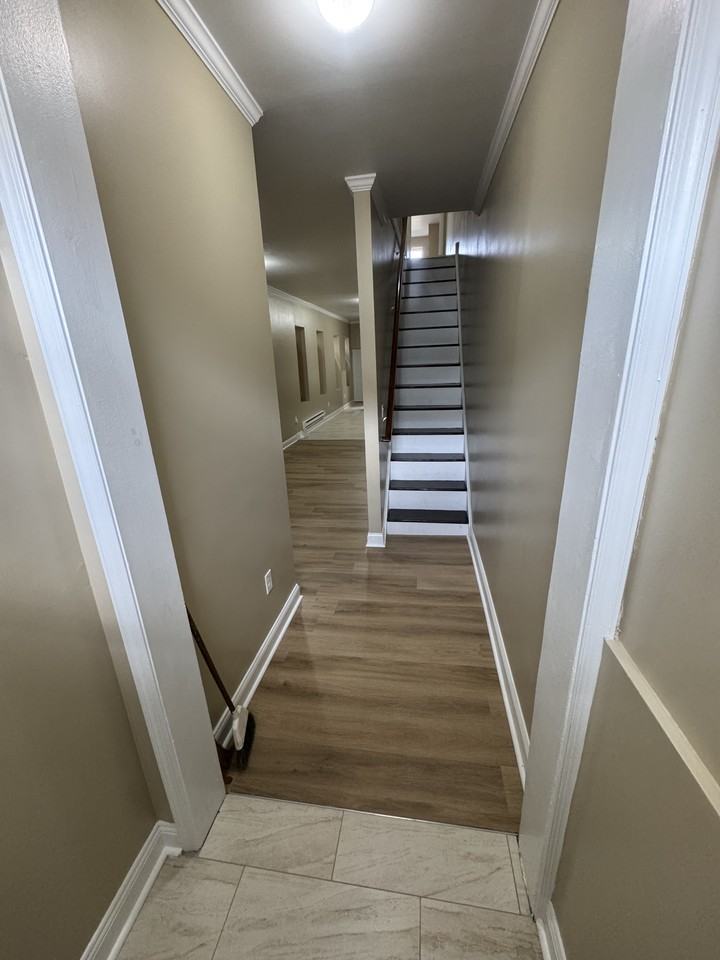 2327 N 18th St #NA - Photo 4 of 50