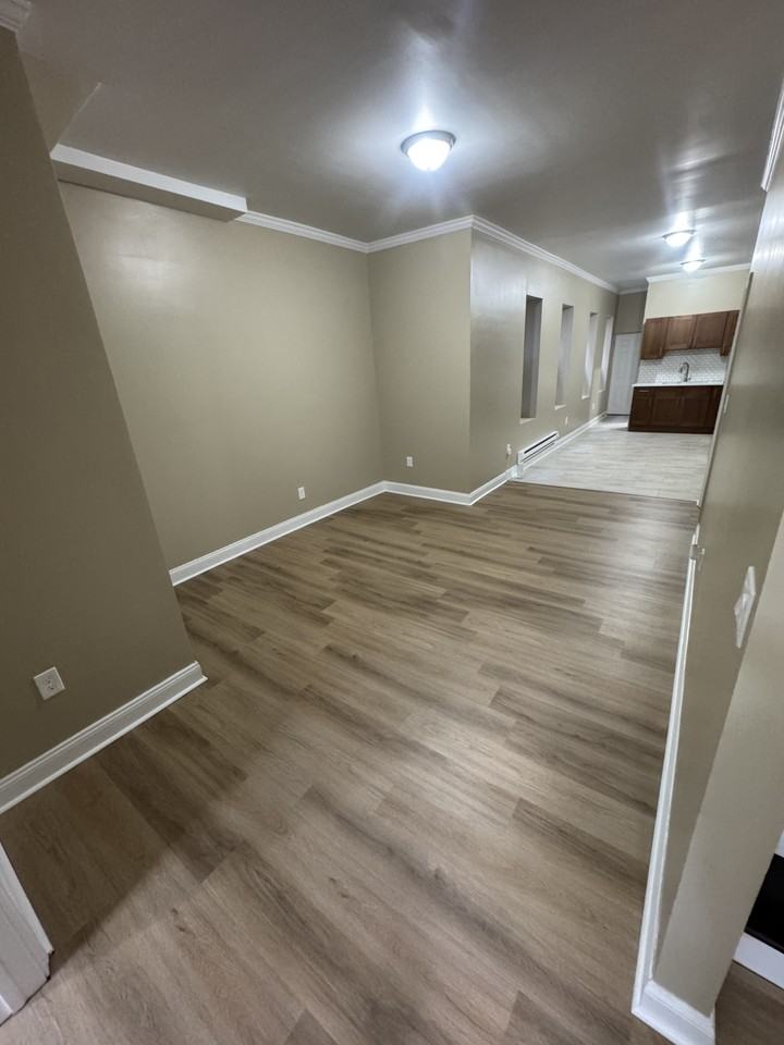 2327 N 18th St #NA - Photo 5 of 50