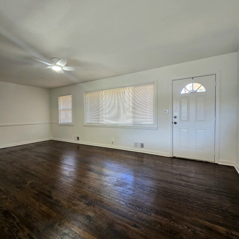 1831 Shepherd Cir Sw #NA - Photo 2 of 34