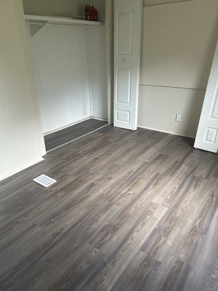 17739 Southeast 283rd Avenue #NA - Photo 2 of 4