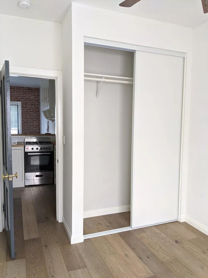 1104 Stone Street #1104 - Photo 7 of 12