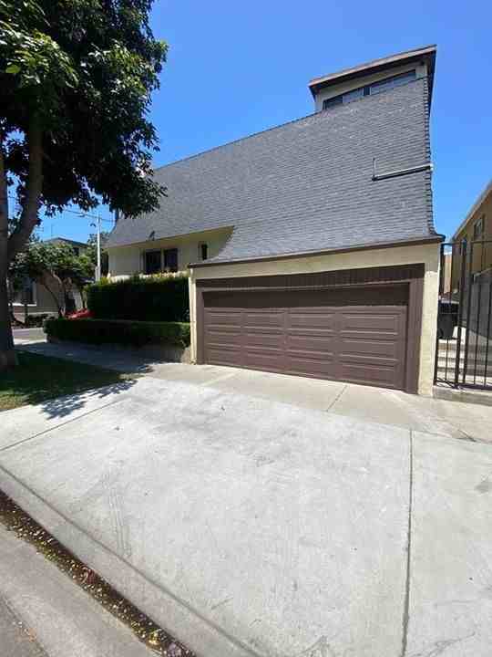 1150 North Curson Avenue #1 - Photo 2 of 13