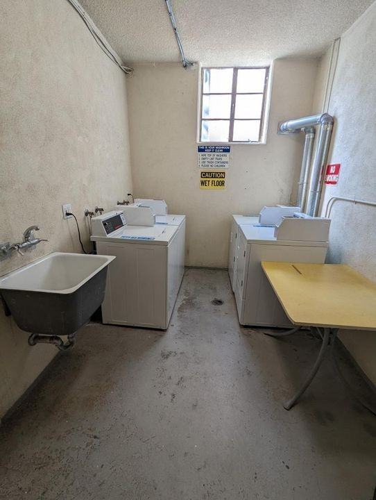 118 South Wetherly Drive #101 - Photo 5 of 12