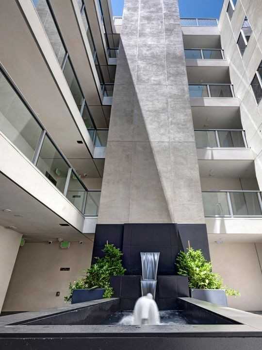 1330 Federal Avenue #302 - Photo 2 of 24