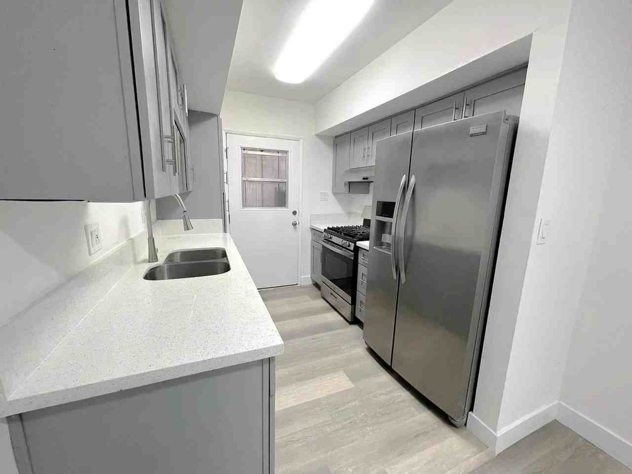 1974 South Garth Avenue #3 - Photo 3 of 18