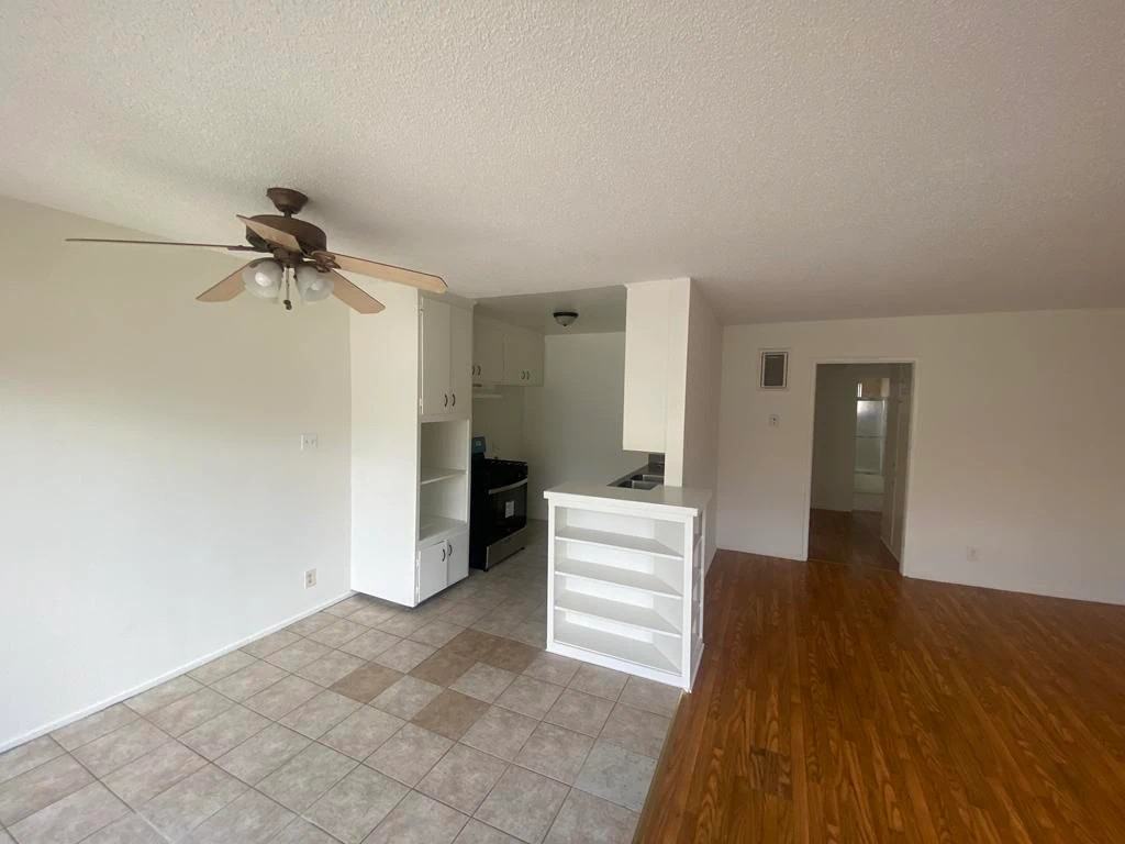 21809 Lanark Street #29 - Photo 3 of 8