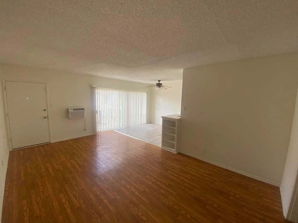 21809 Lanark Street #29 - Photo 5 of 8