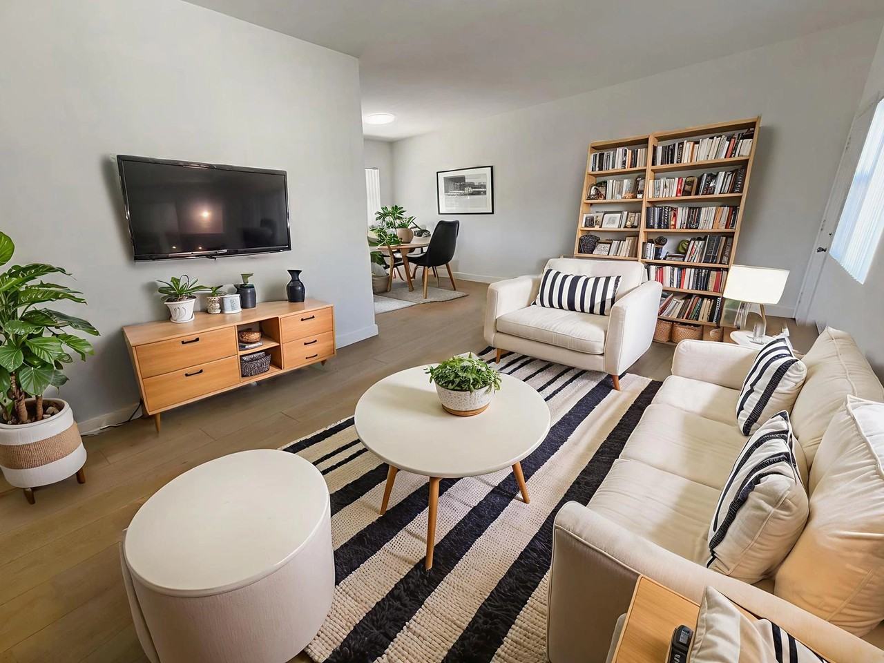 3630 Westwood Boulevard #10 - Photo 3 of 10