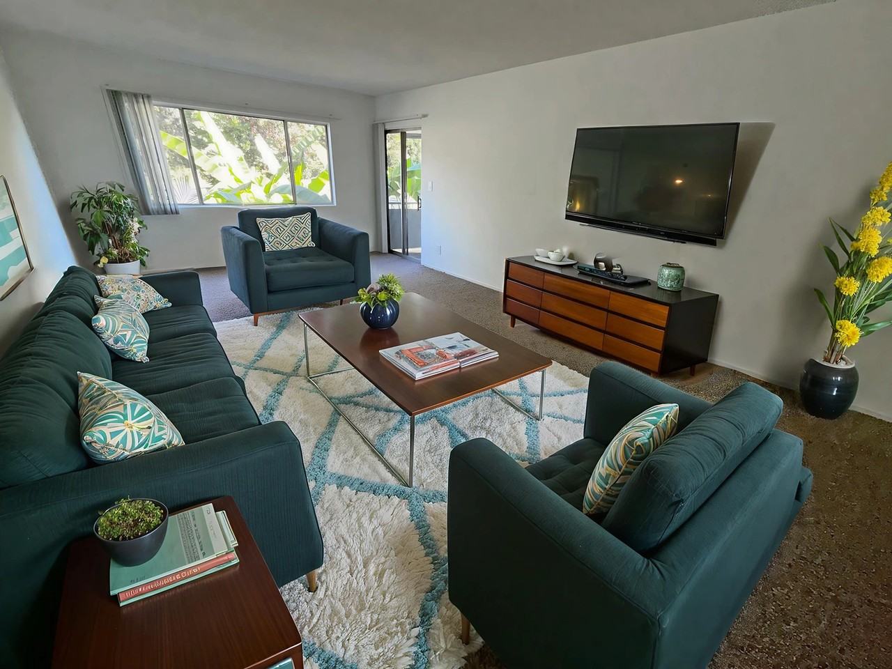 415 Cedar Avenue #S - Photo 4 of 11