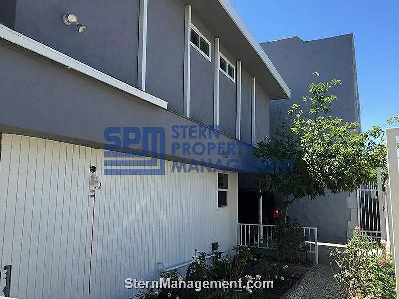 6142 Eleanor Avenue #6 - Photo 4 of 9