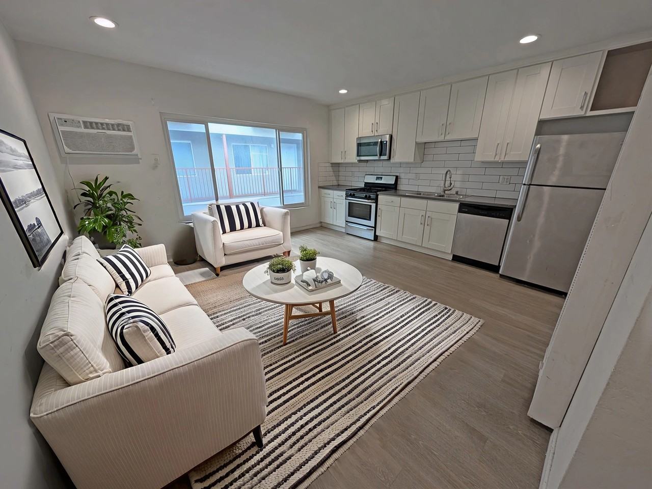 6142 Eleanor Avenue #6 - Photo 5 of 9