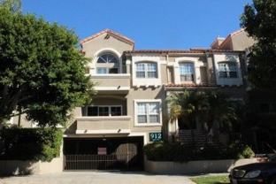 912 North Croft Avenue #102 - Photo 1 of 1