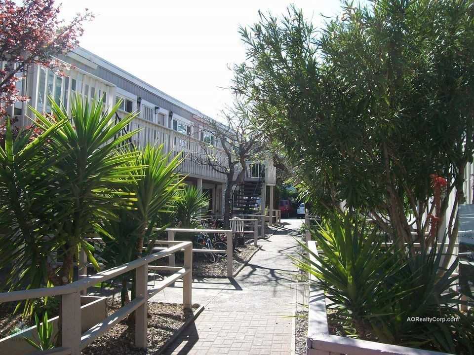 330 Canal Street #B06 - Photo 5 of 16