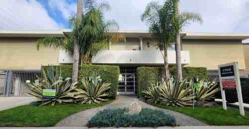 1706 Brockton Avenue #4